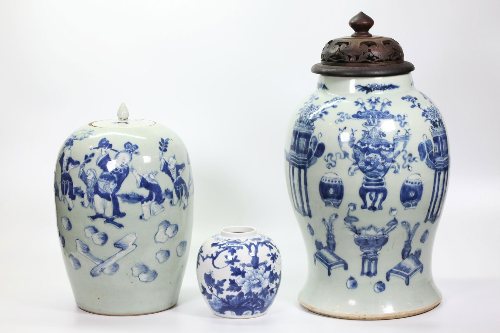 3 Chinese 19 C Porcelain Jars; Blue White Celadon (1 of 7)