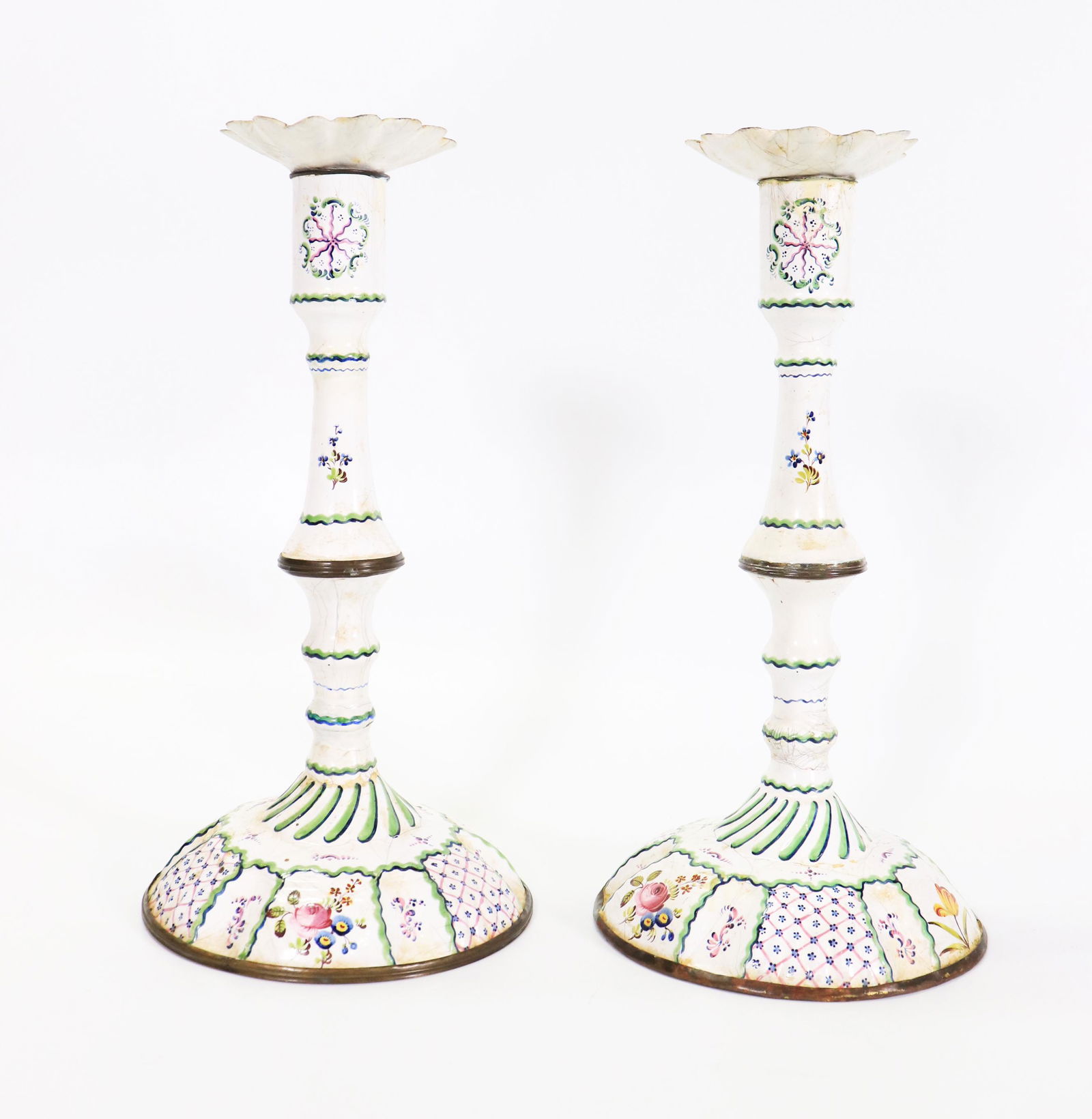 English 18 C White Bilston Enamel Candlesticks (1 of 8)