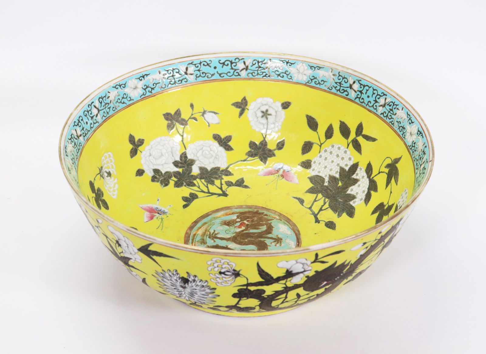 Chinese Yellow Da Ya Zhai Dragon Porcelain Bowl (1 of 7)