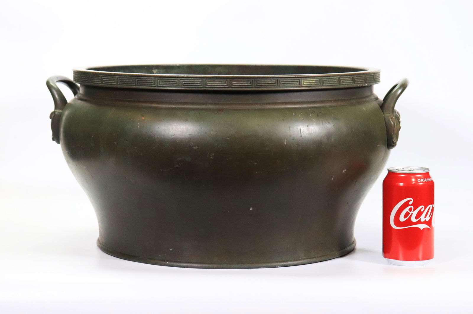 Chinese Bronze 2 Handled Large Urn or Planter (1 of 6)