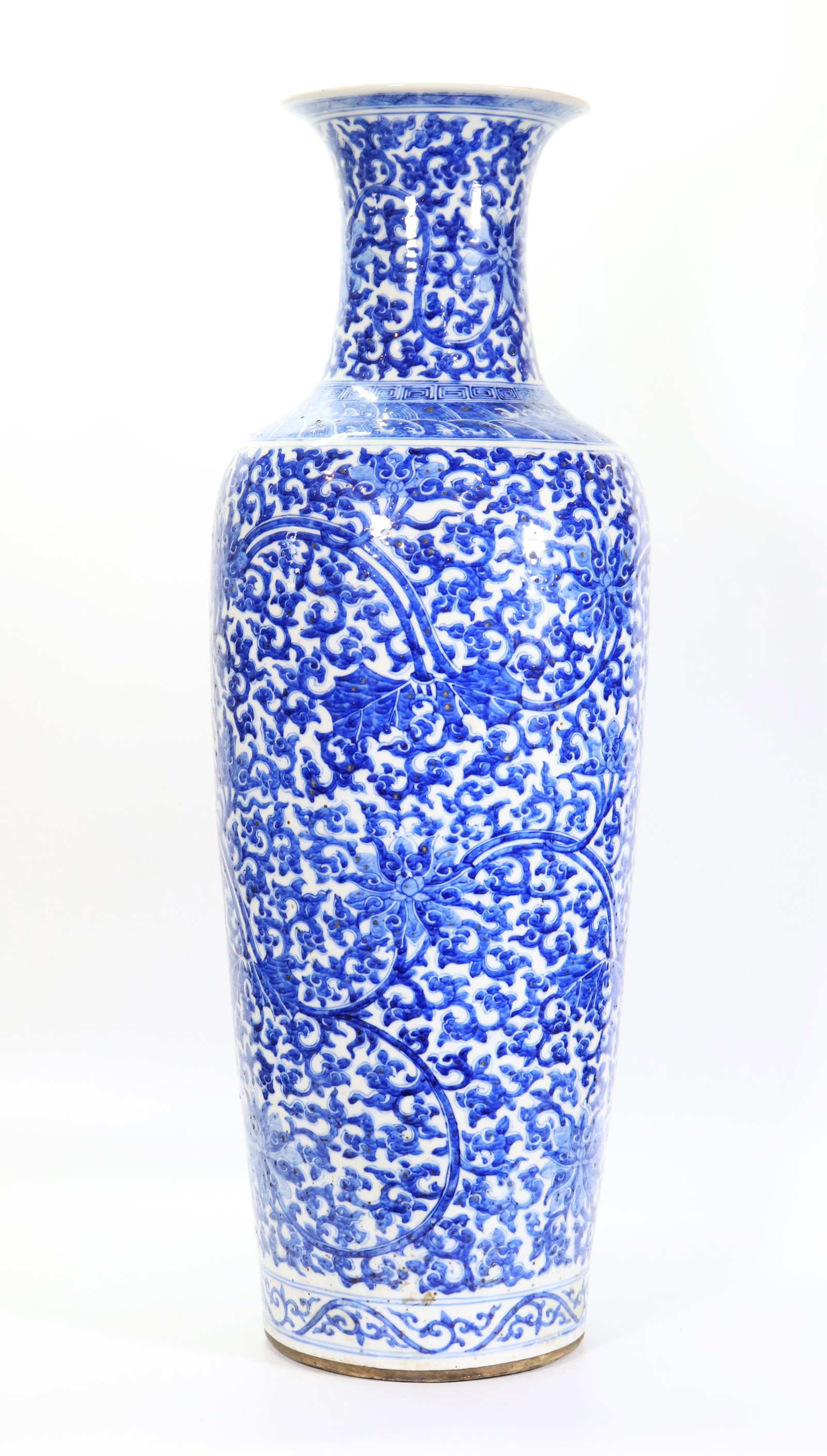 Chinese 18 C Blue & White Porcelain Exhibition Vase (1 of 9)