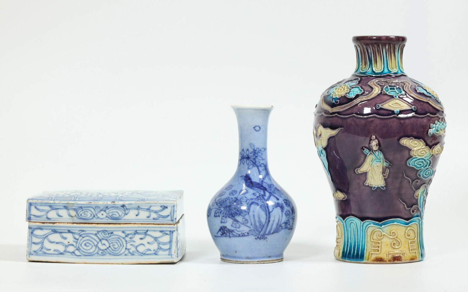 3 Chinese Porcelains; Blue & White Fahua Meiping (1 of 6)