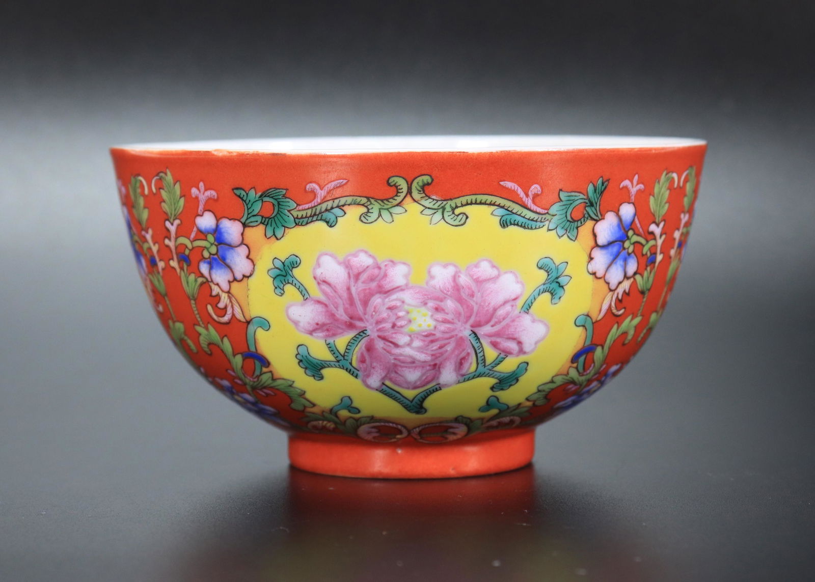 Chinese Coral Ground Porcelain Bowl (1 of 7)