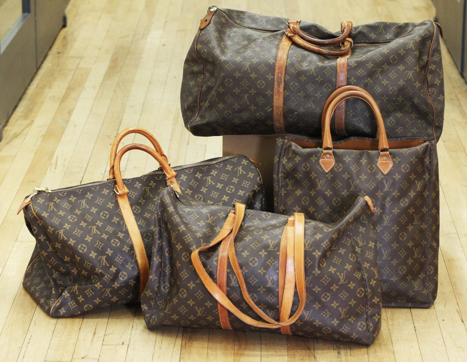 4 Vintage Louis Vuitton 2 Handle Carrying Bags (1 of 6)
