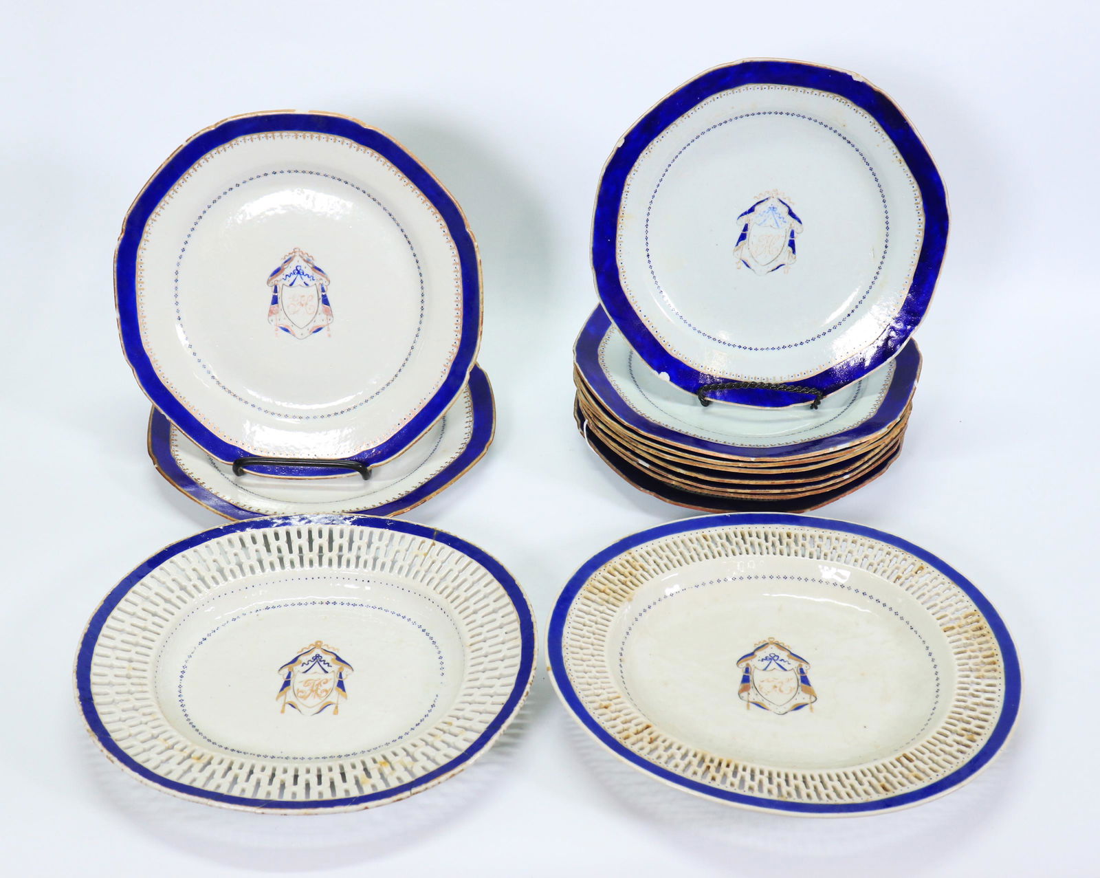 12 Chinese Export Porcelain American Market Plates (1 of 6)