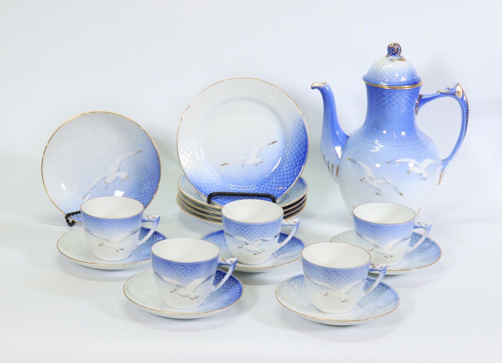 Bing & Grondahl "Seagull" Porcelain Pt Coffee Set (1 of 11)