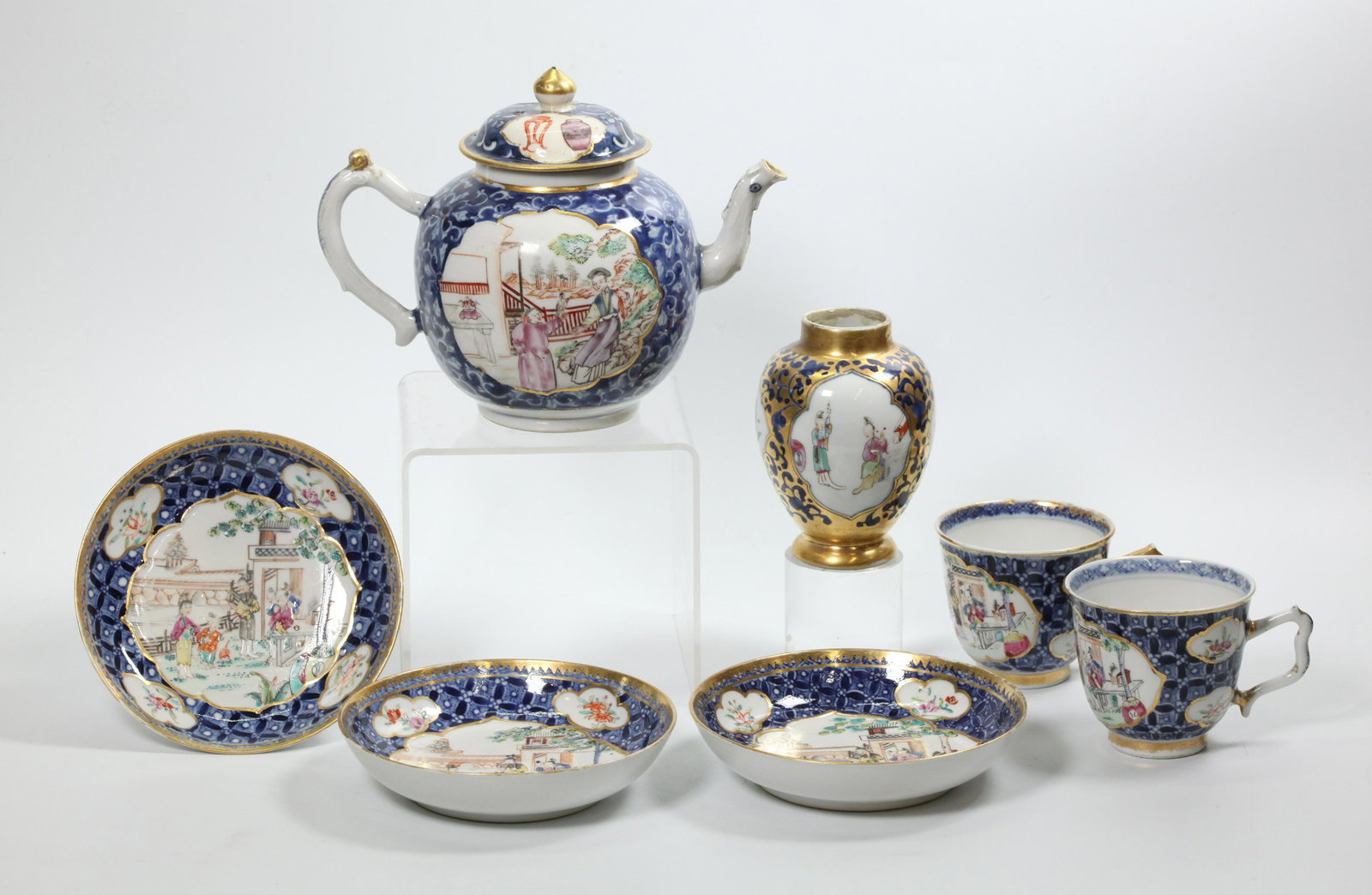 Chinese 18th Century Export Porcelain Teapot Set (1 of 7)