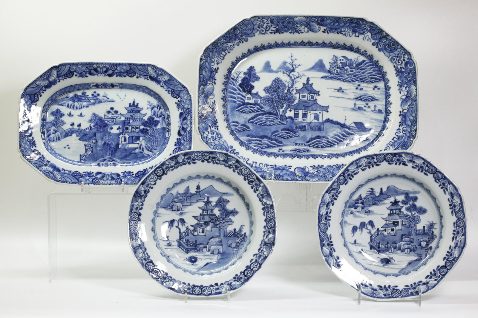 4 Chinese 18th Century Blue & White Porcelains (1 of 5)