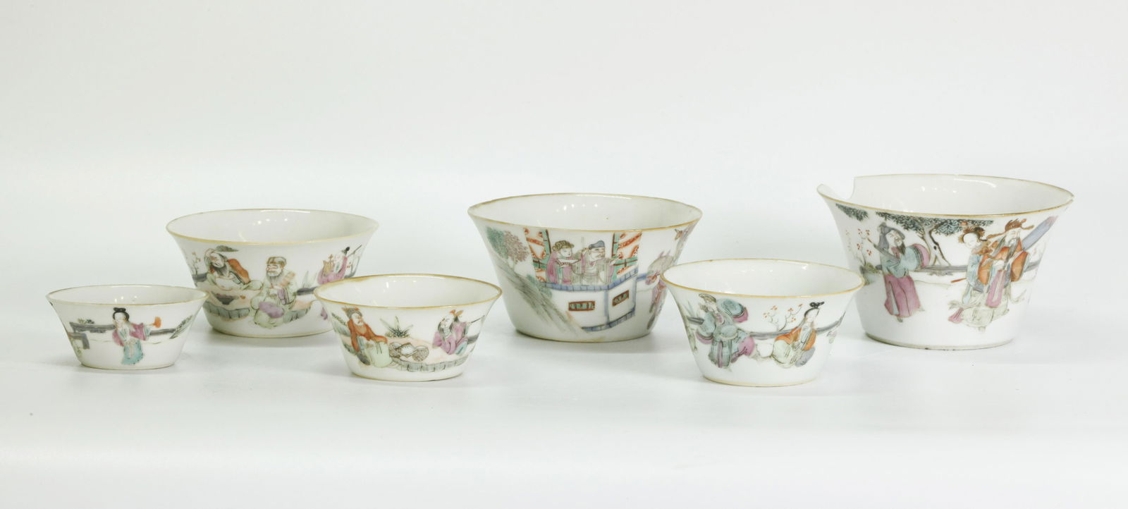 6 Chinese 19th C Nested Porcelain Round Cups (1 of 7)