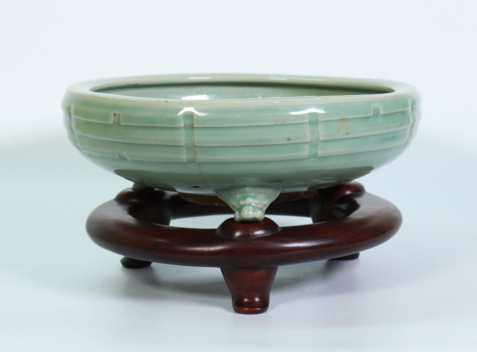 Chinese Ming Longquan Celadon Porcelain Censer: Chinese Ming Dynasty Longquan Celadon Porcelain Incense Burner (or Bulb Planter) with a carved design of the Bagua (8 Trigrams) in a band around the outside, on 3 Tiger Head molded Feet with "Wang" ma