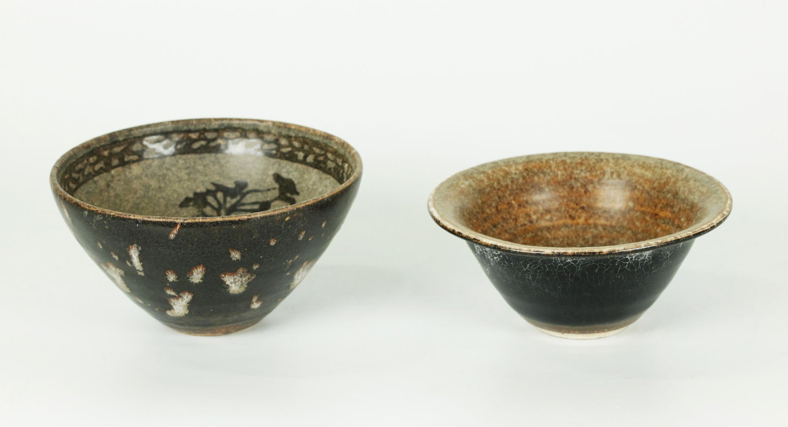 2 Chinese Jizhou Brown Teabowls Paper-cut & Plain (1 of 6)