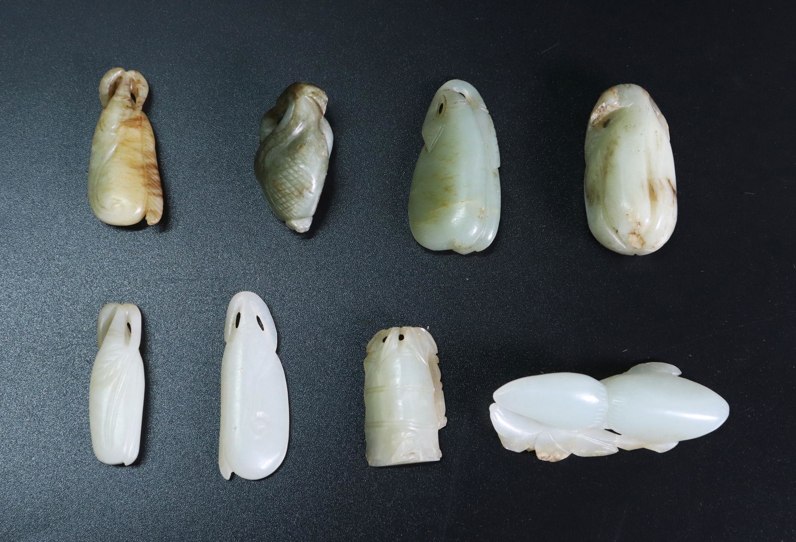 8 Chinese 18th/19th C Jades White to Celadon (1 of 7)