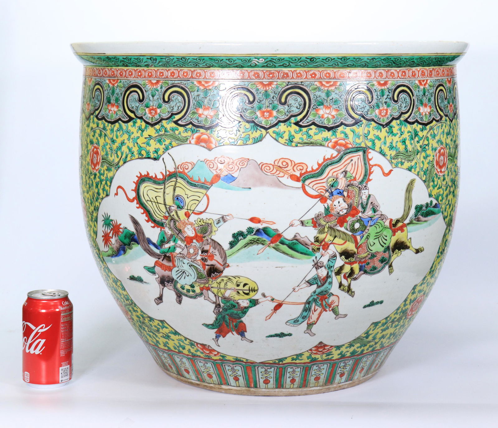Fine Chinese Porcelain Famille Verte Fish Bowl (1 of 9)