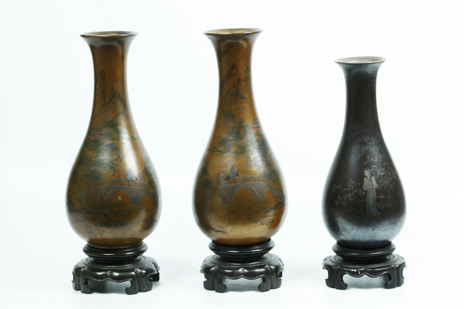 Fine Pr Chinese Fujian Lacquer Vases & Single Vase (1 of 8)