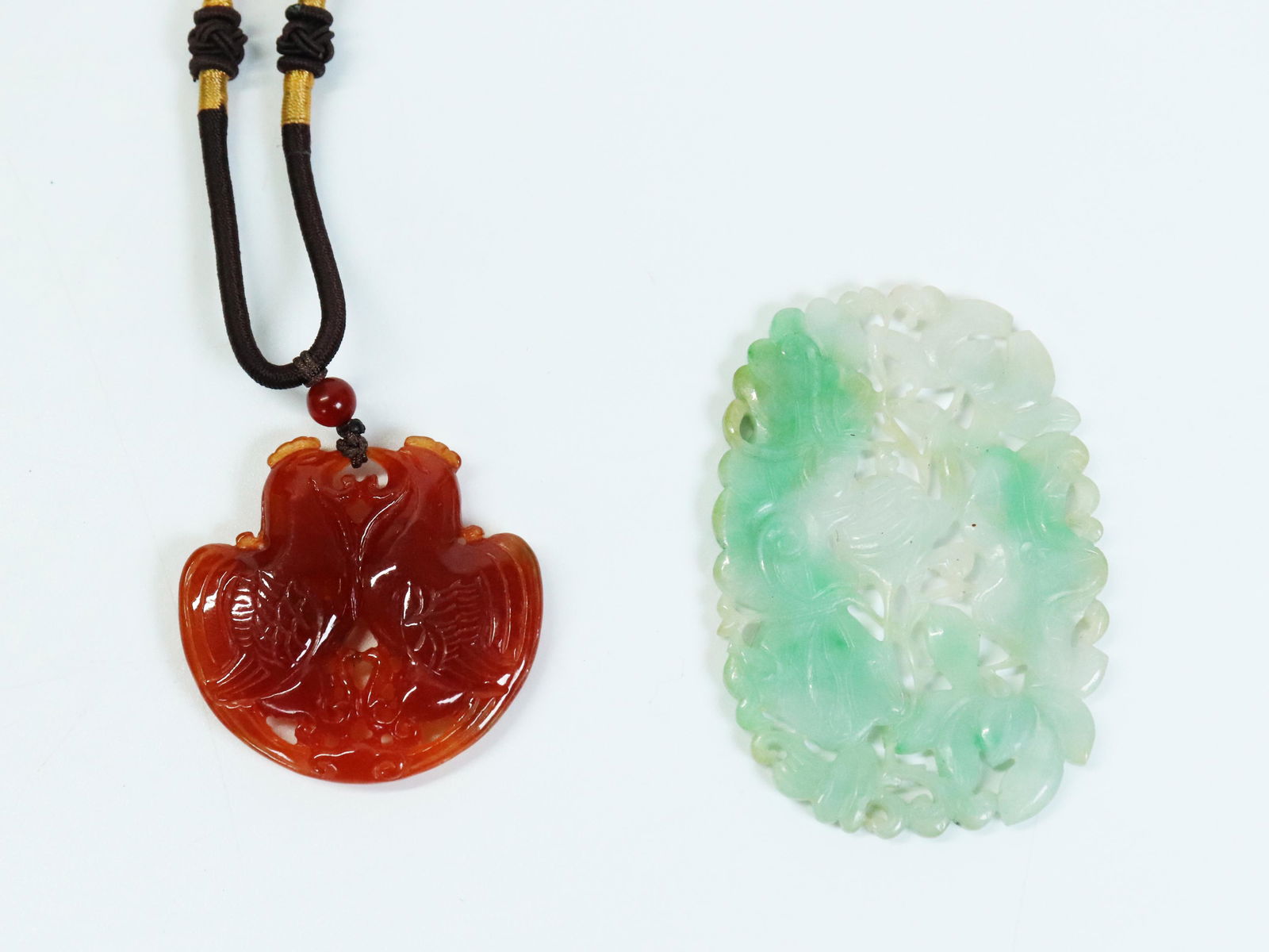 2 Chinese Pendants Apple Green & Russet Jadeite (1 of 6)