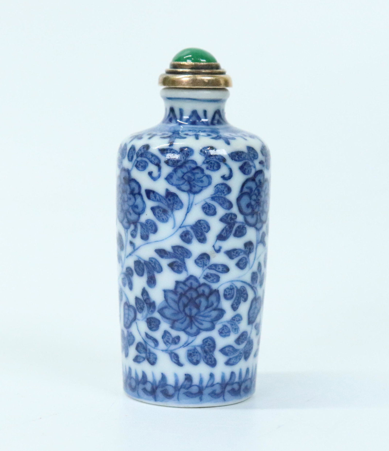 Chinese 19C Ming-Type Blue White Porcelain Snuff (1 of 5)