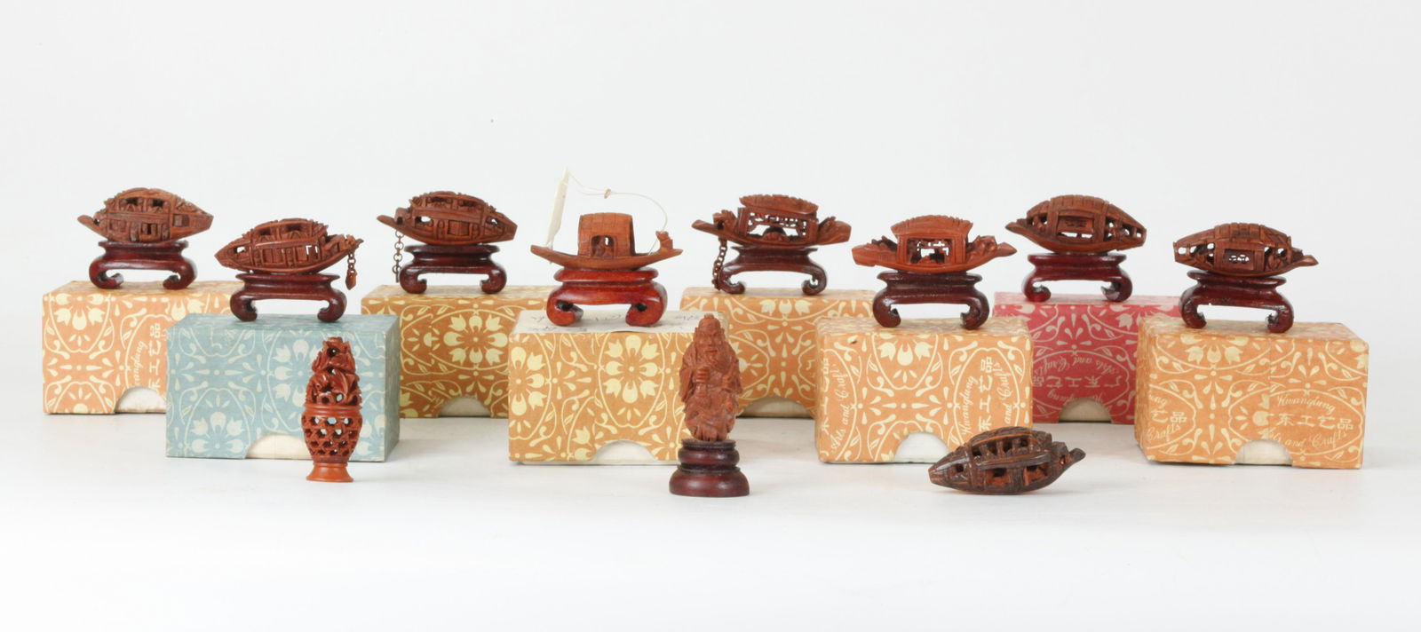 11 Chinese Vintage Guangdong Carved Peach Pits (1 of 8)