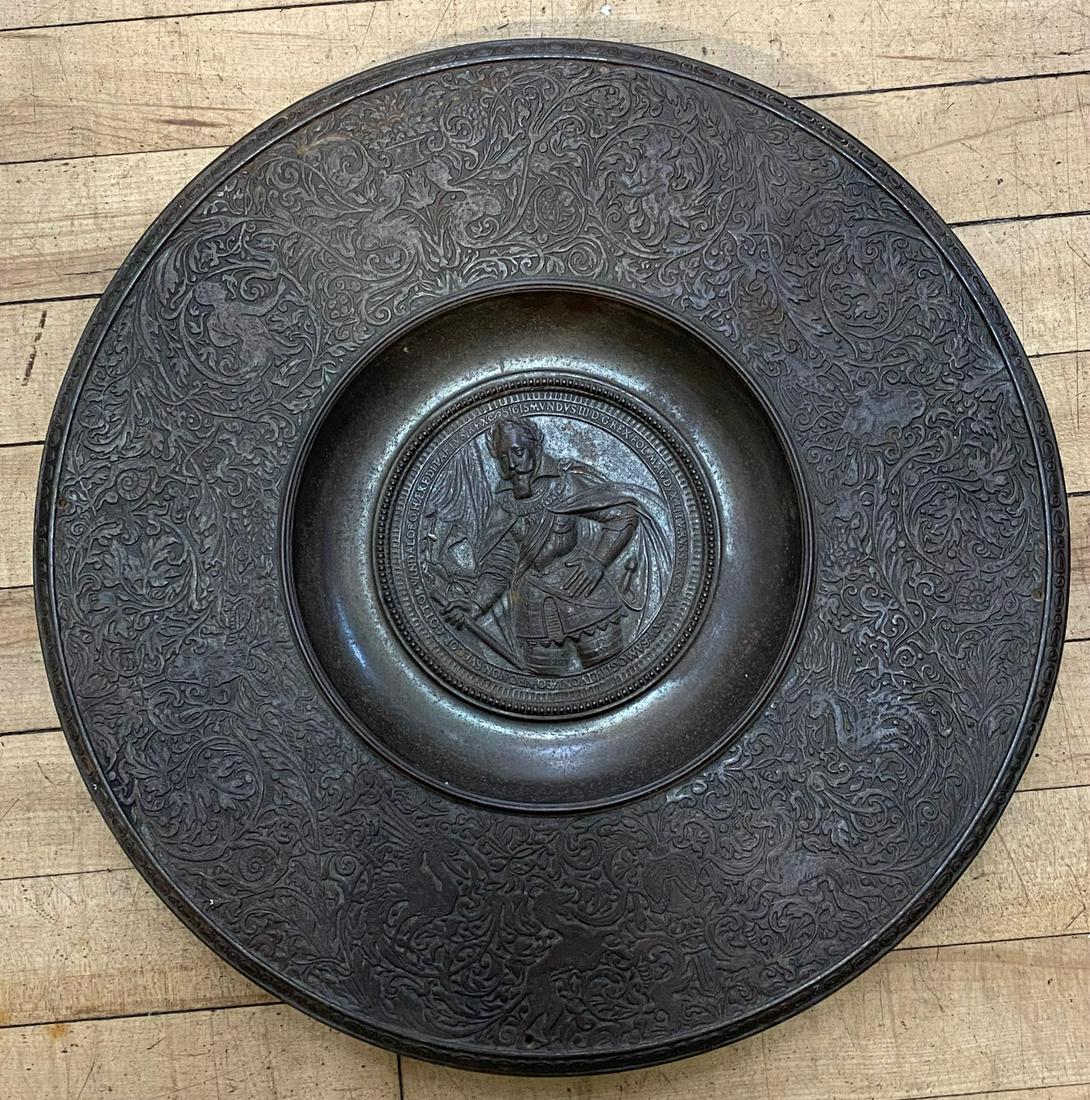 Large Polish Cast Iron Plate King Sigismund III (1 of 6)