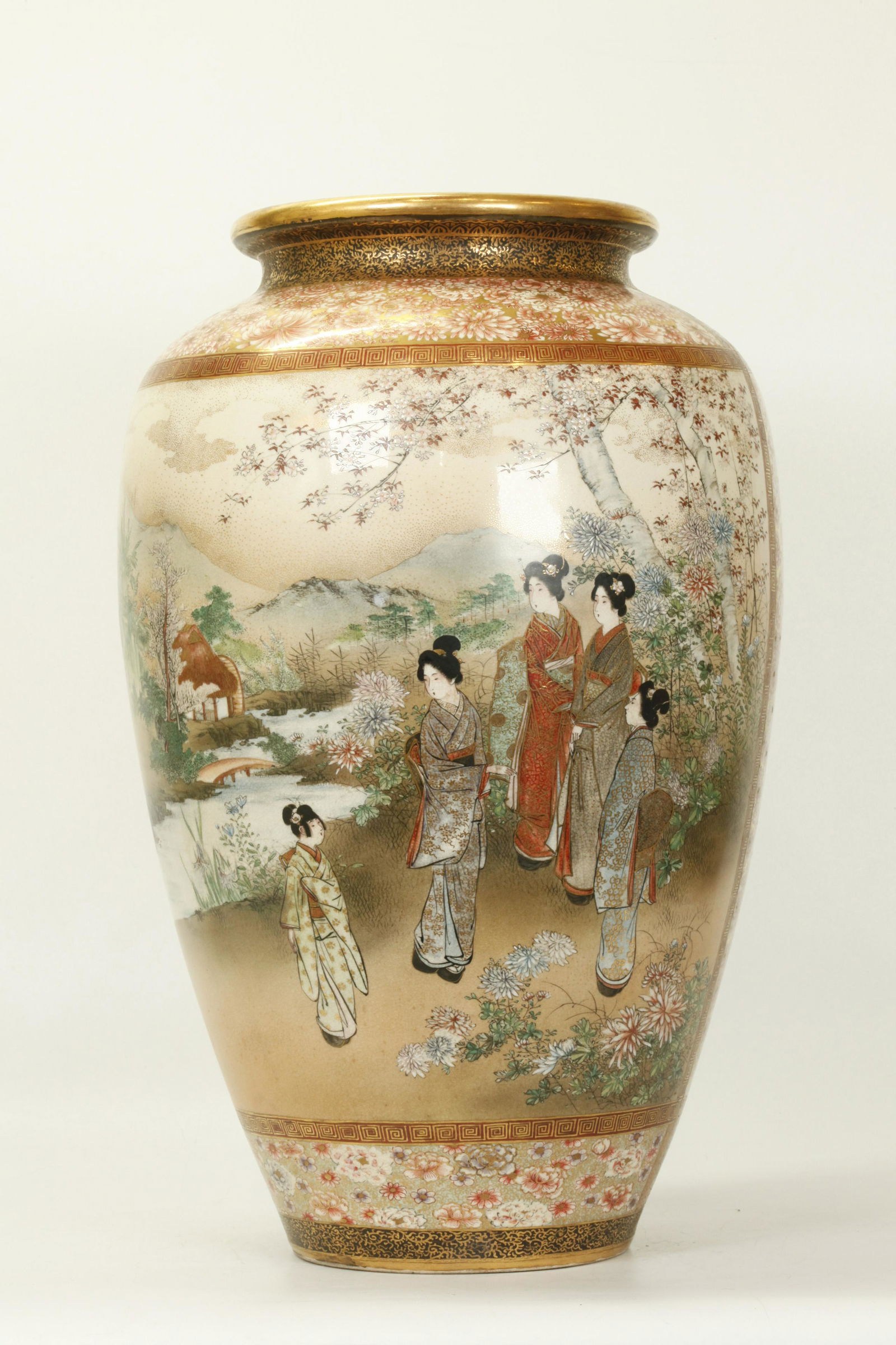 Lg Japanese Satsuma Ceramic Vase Kaizan Mark (1 of 5)