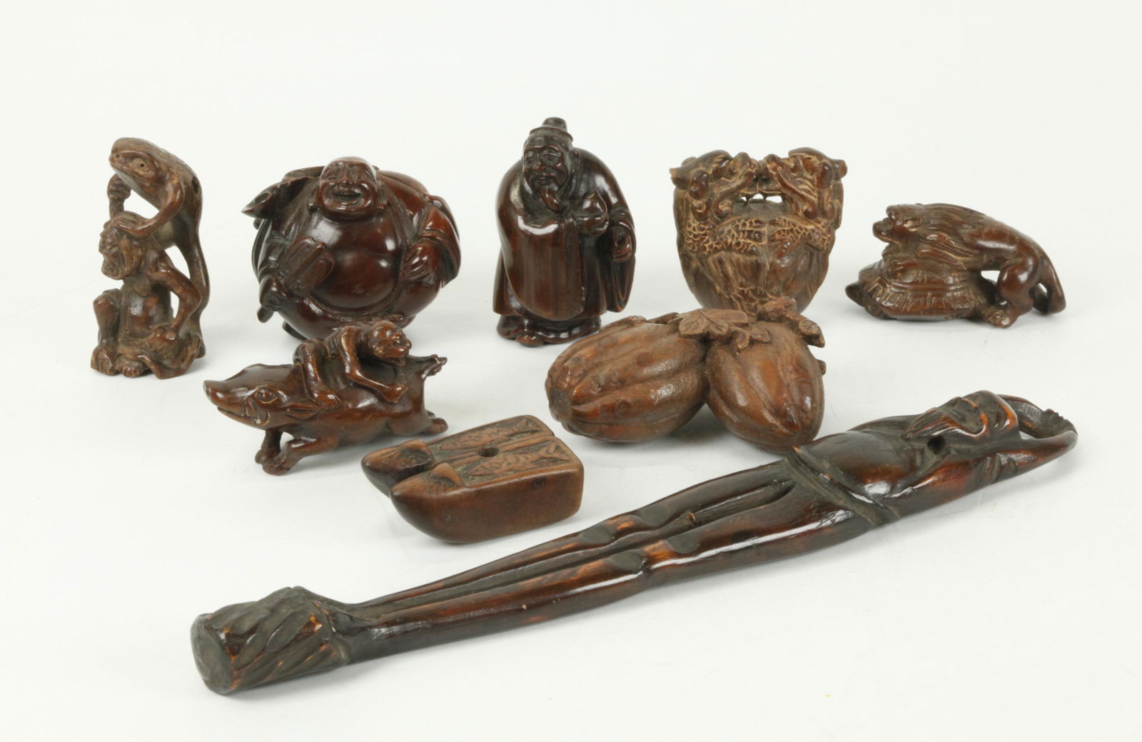 8 Japanese Carved Wood Netsuke; 1 Pipe Holder (1 of 5)