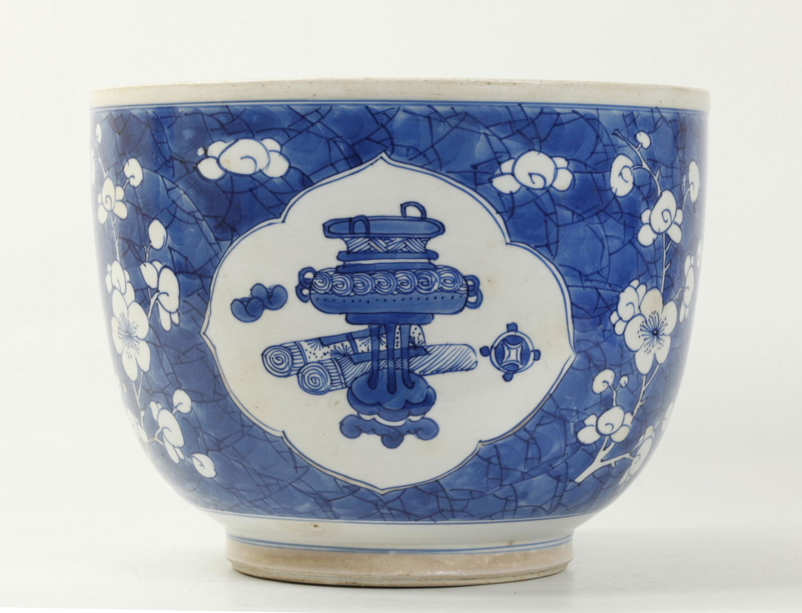 Chinese Kangxi Blue White Porcelain Planter (1 of 5)
