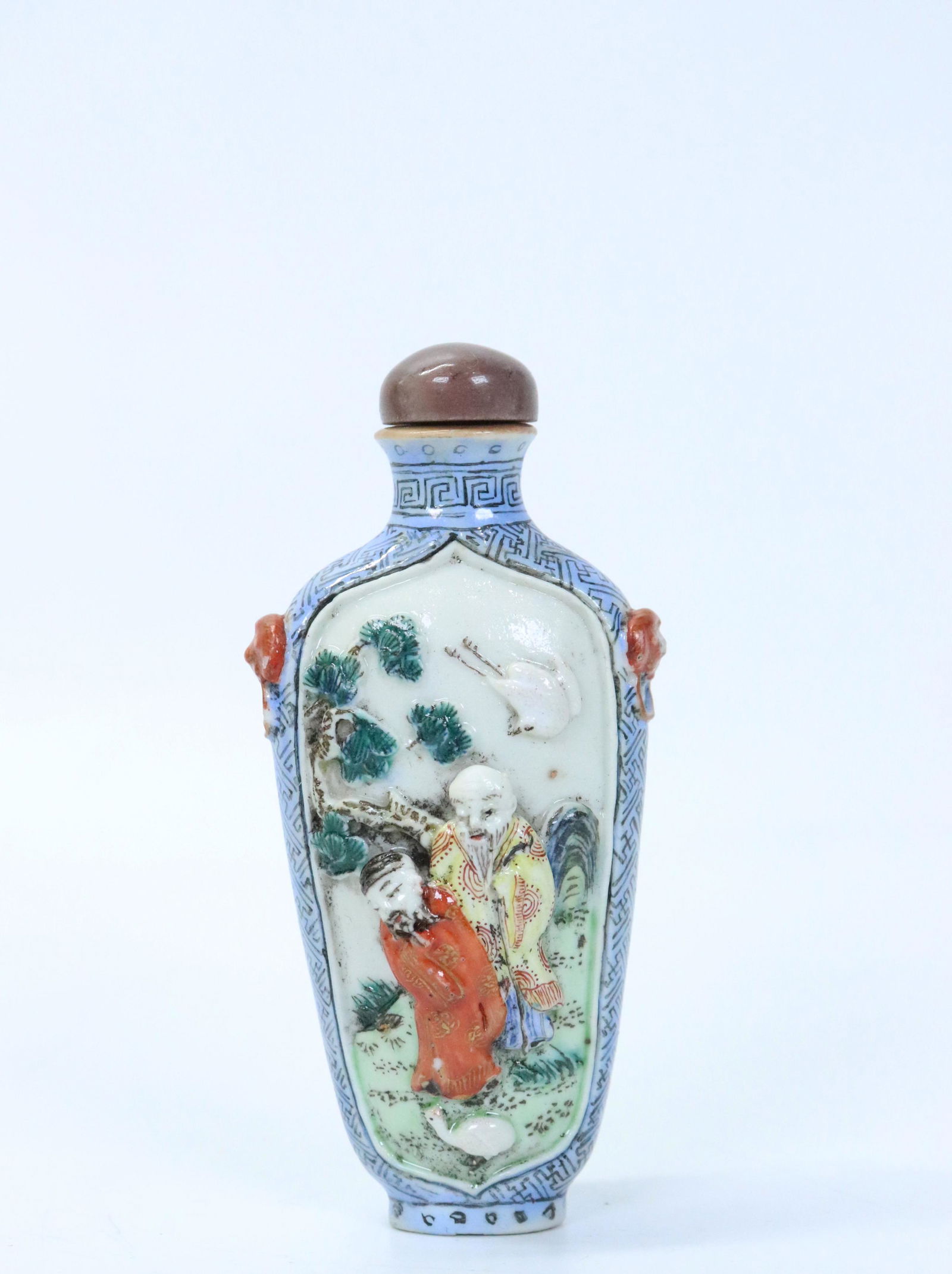 Chinese 18th C Enameled Porcelain Snuff Bottle (1 of 5)