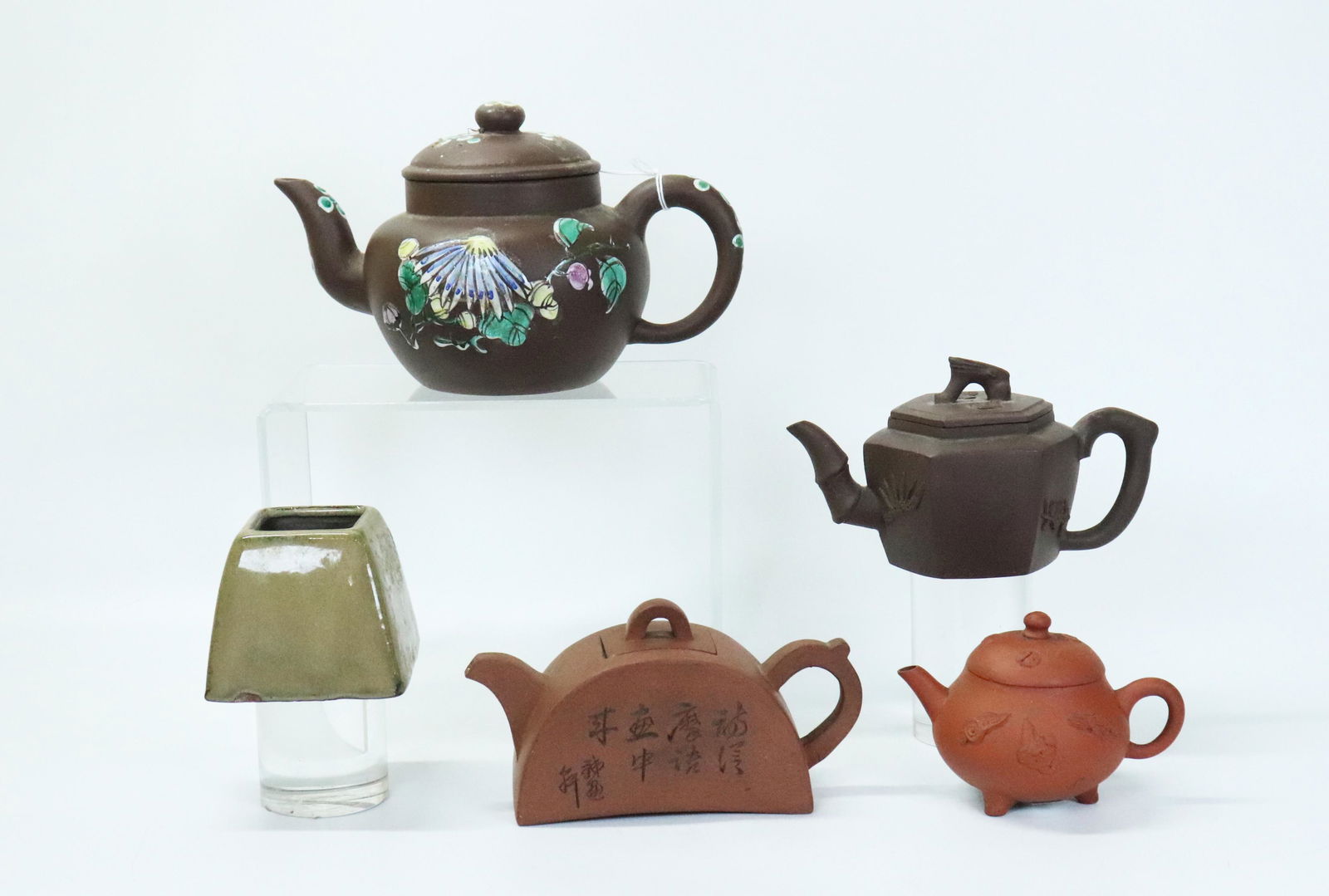 4 Good Chinese Yixing Teapots 1 Glazed Water Pot (1 of 8)