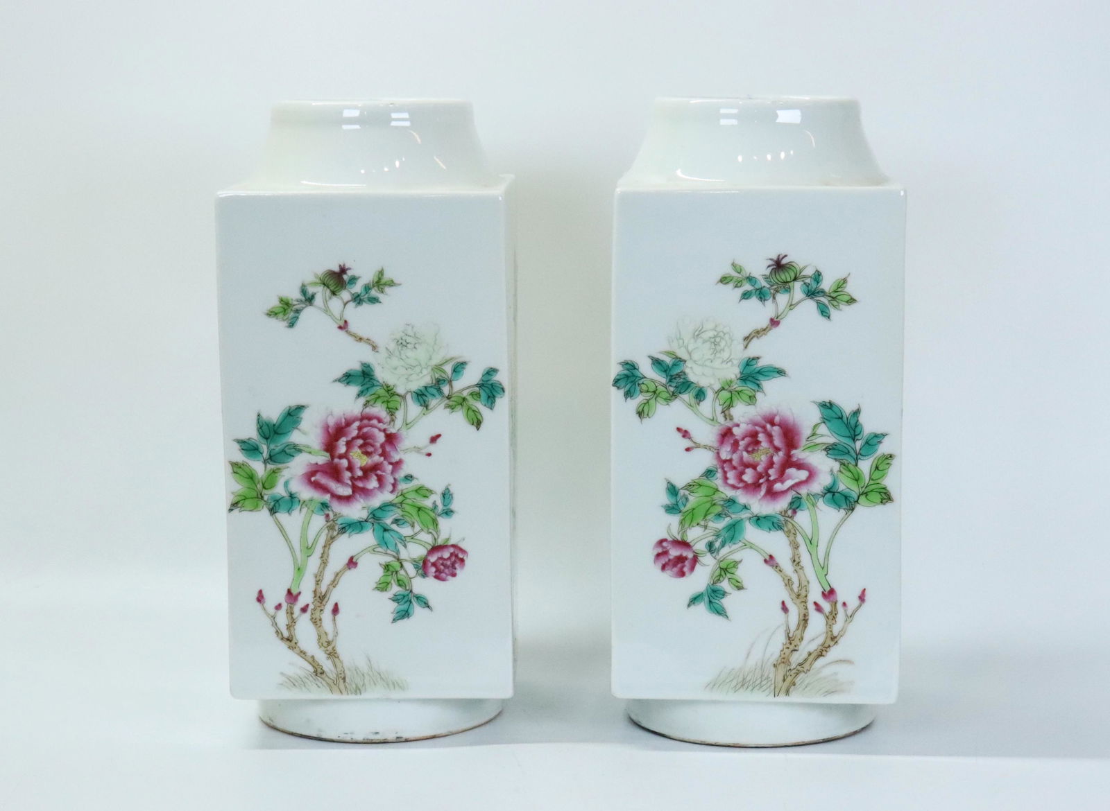Mirror Pr Chinese Cong Shape Porcelain Peony Vases (1 of 6)