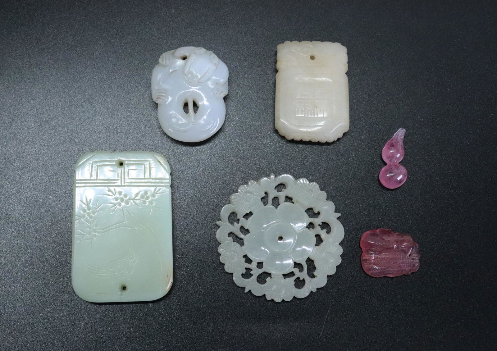 5 Chinese Qing Dynasty Peking Glass "Jewels" (1 of 7)