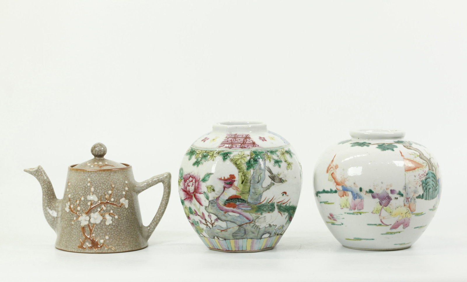 2 Chinese 19th C Porcelain Jars; Crackle Teapot (1 of 7)