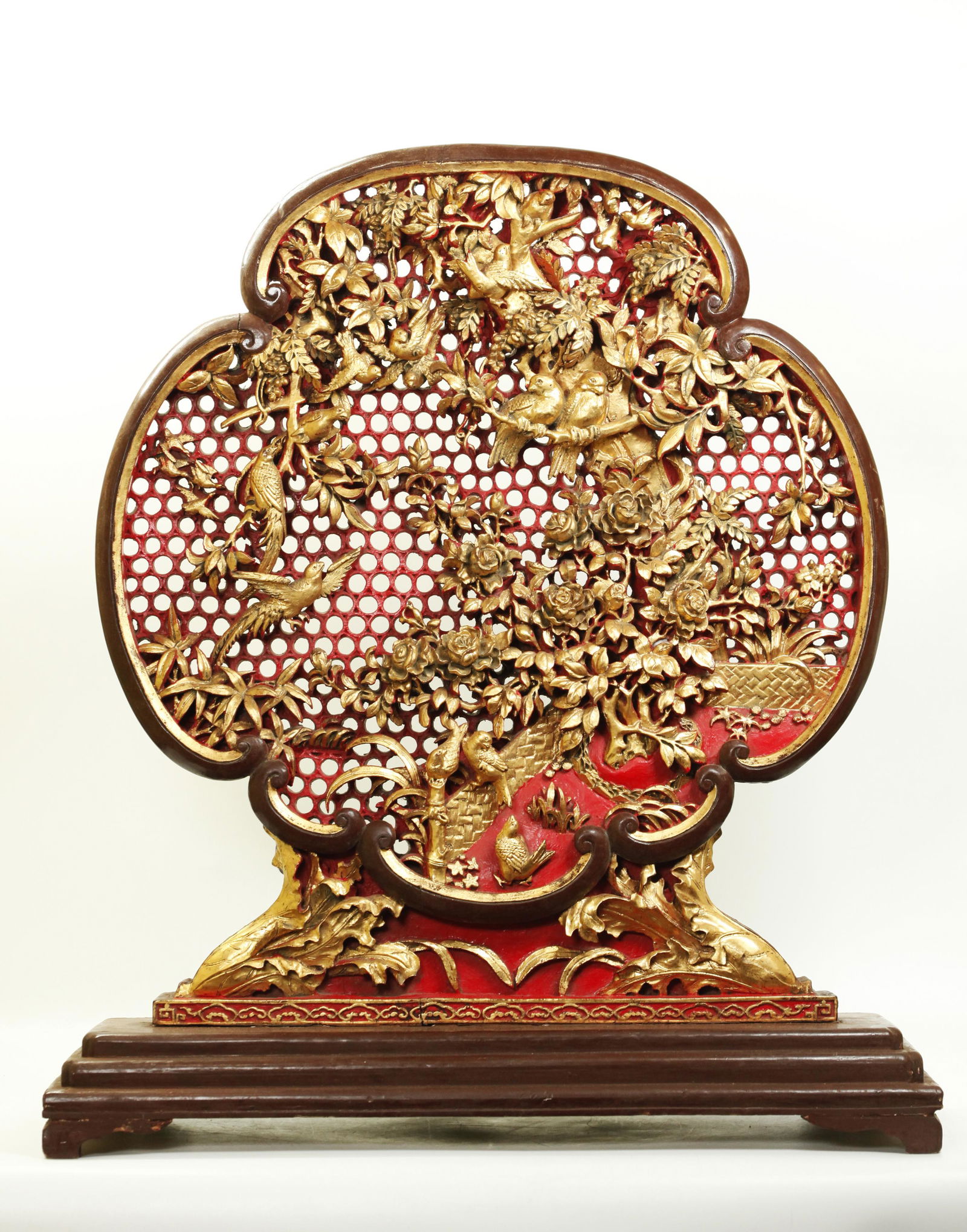 Chinese Red Gold Lacquer Carved Pierced Screen (1 of 7)