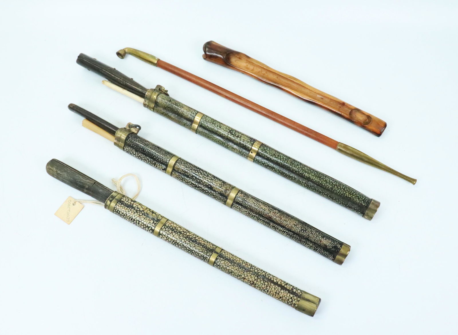 3 Chinese Chopstick & Knife Holders;Pipe & Holder (1 of 6)