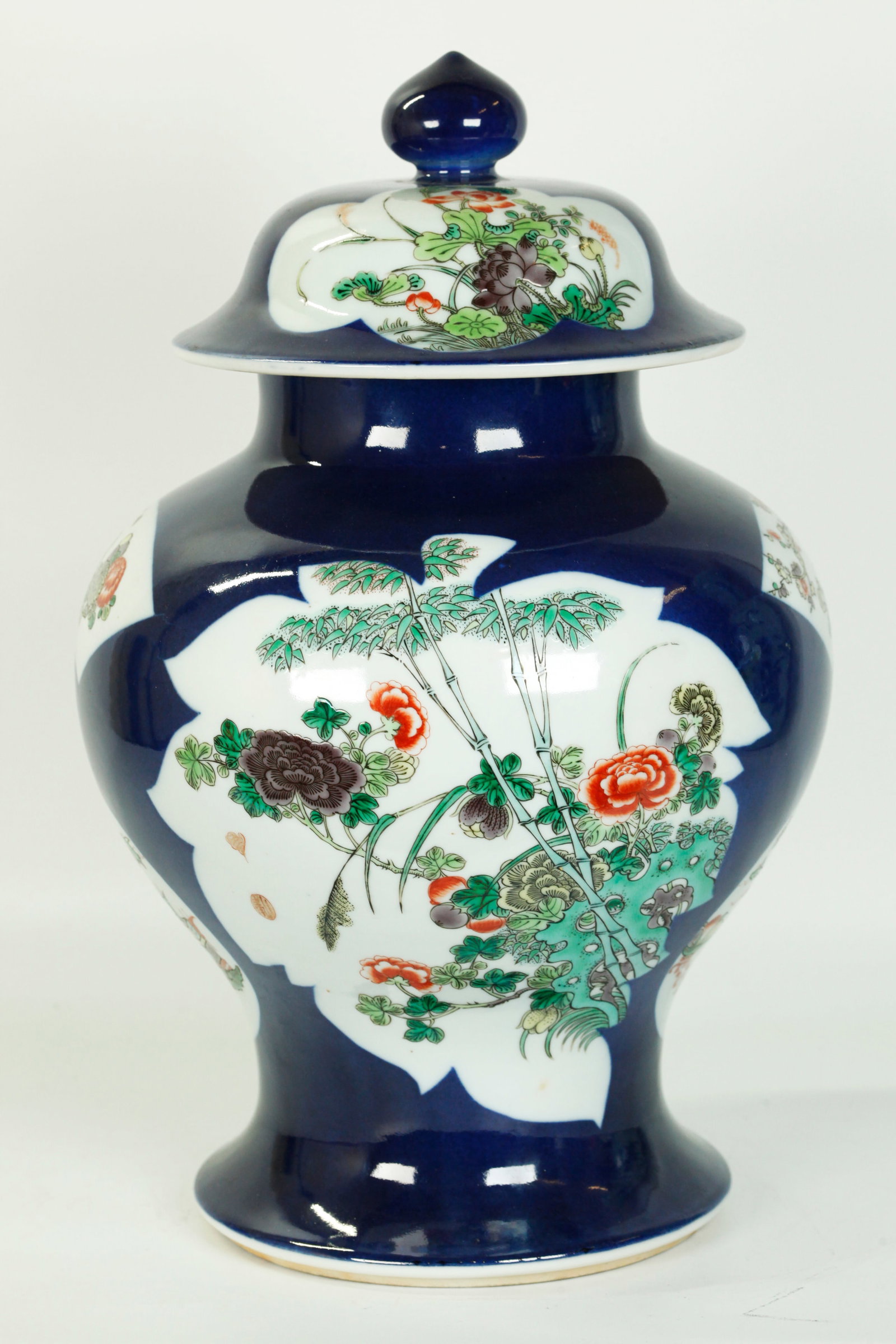Chinese Qing Enamel & Cobalt Porcelain Jar & Cover (1 of 5)