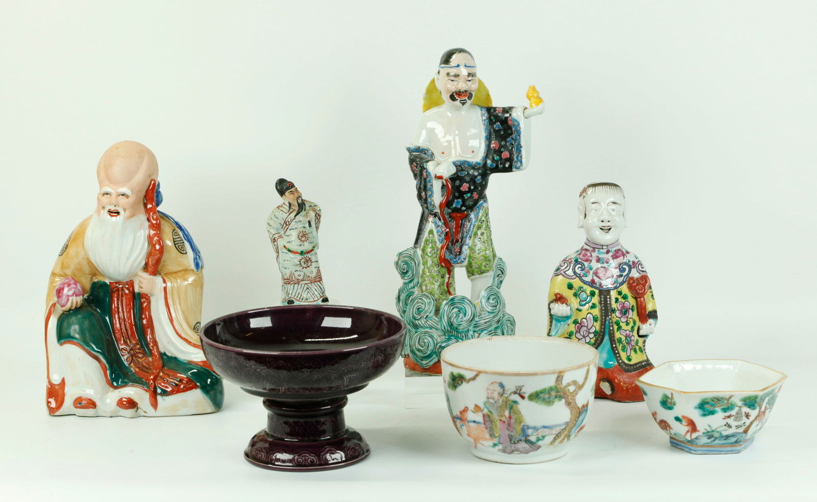 4 Chinese Porcelain Figures; 3 Bowls (1 of 7)