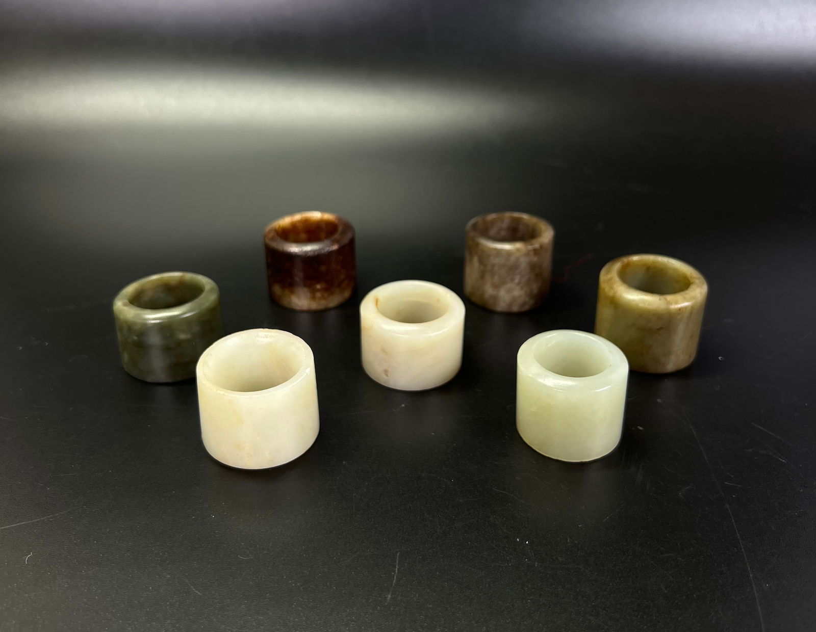 7 Chinese Ming/Qing Jade/Hard Stone Archer's Rings (1 of 5)