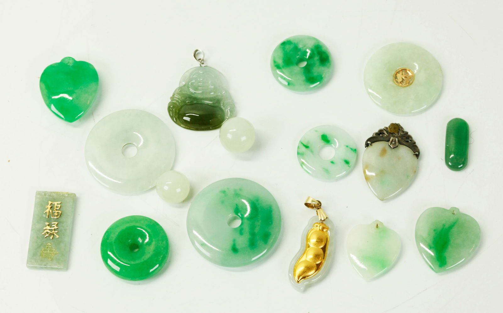 16 Assorted Small Jadeites; 6 Rings 4 Hearts Etc (1 of 4)