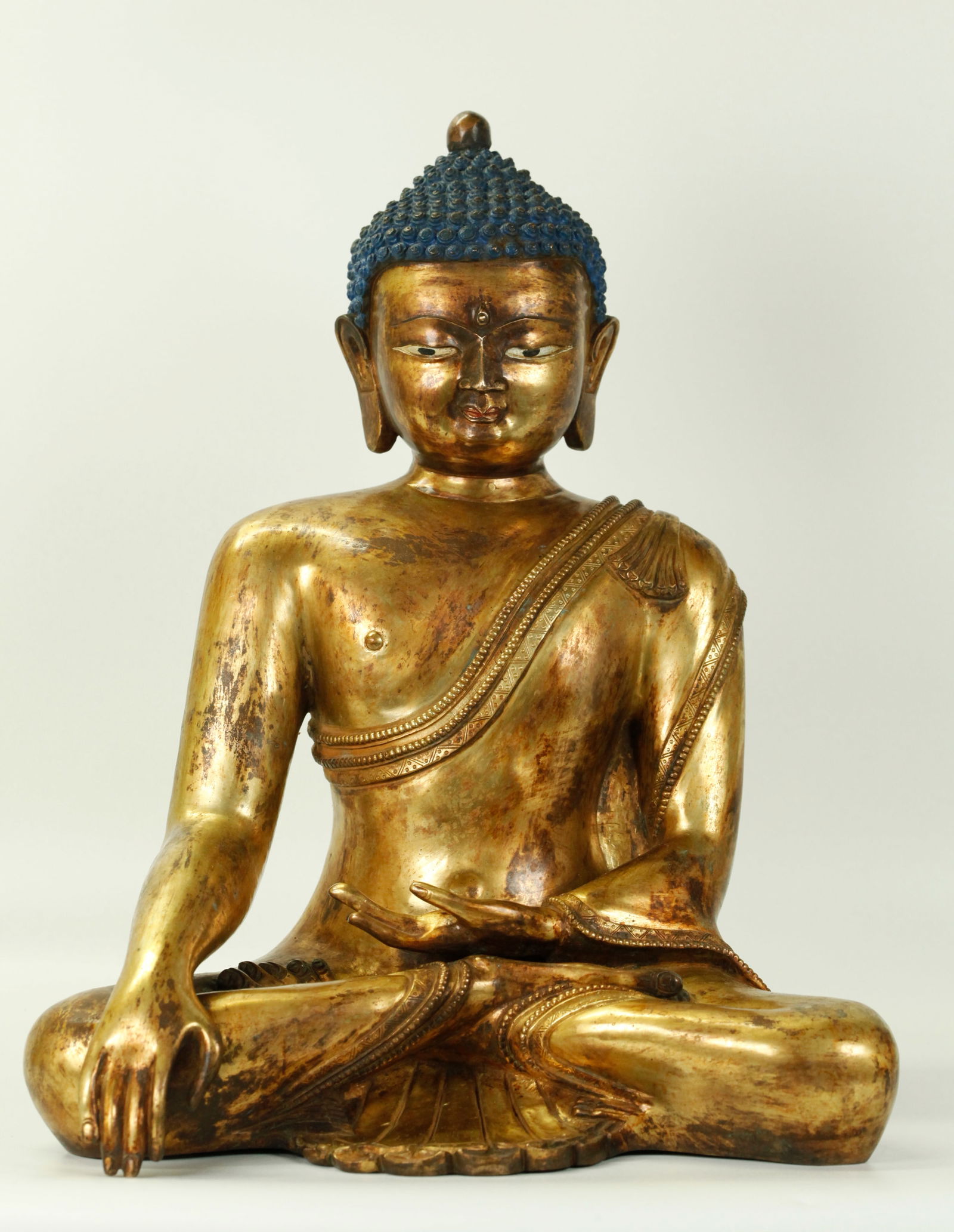 Lg Tibetan Gilt Bronze Seated Buddha (1 of 5)