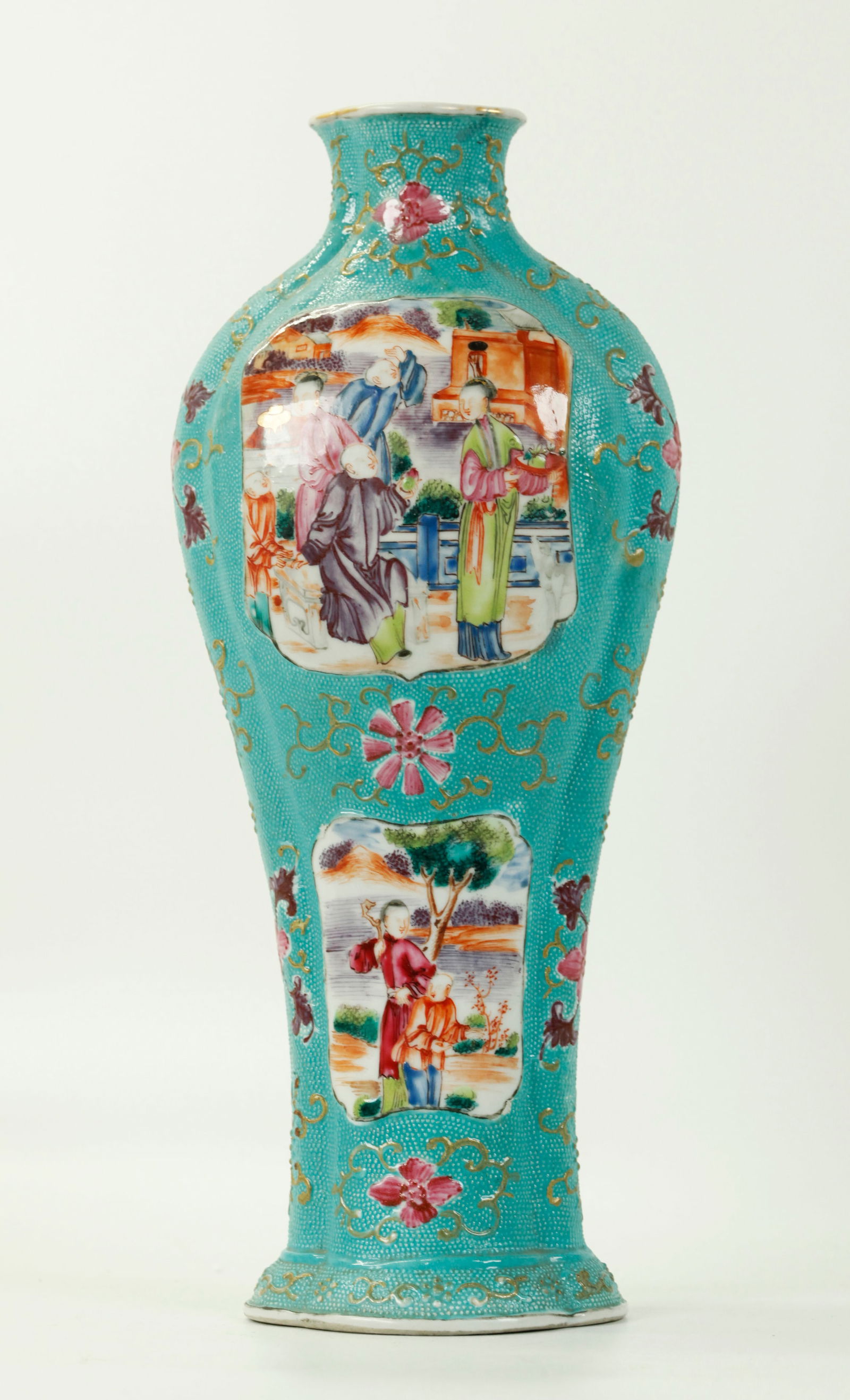 Chinese 18th C Mandarin Figure Porcelain Meiping (1 of 5)