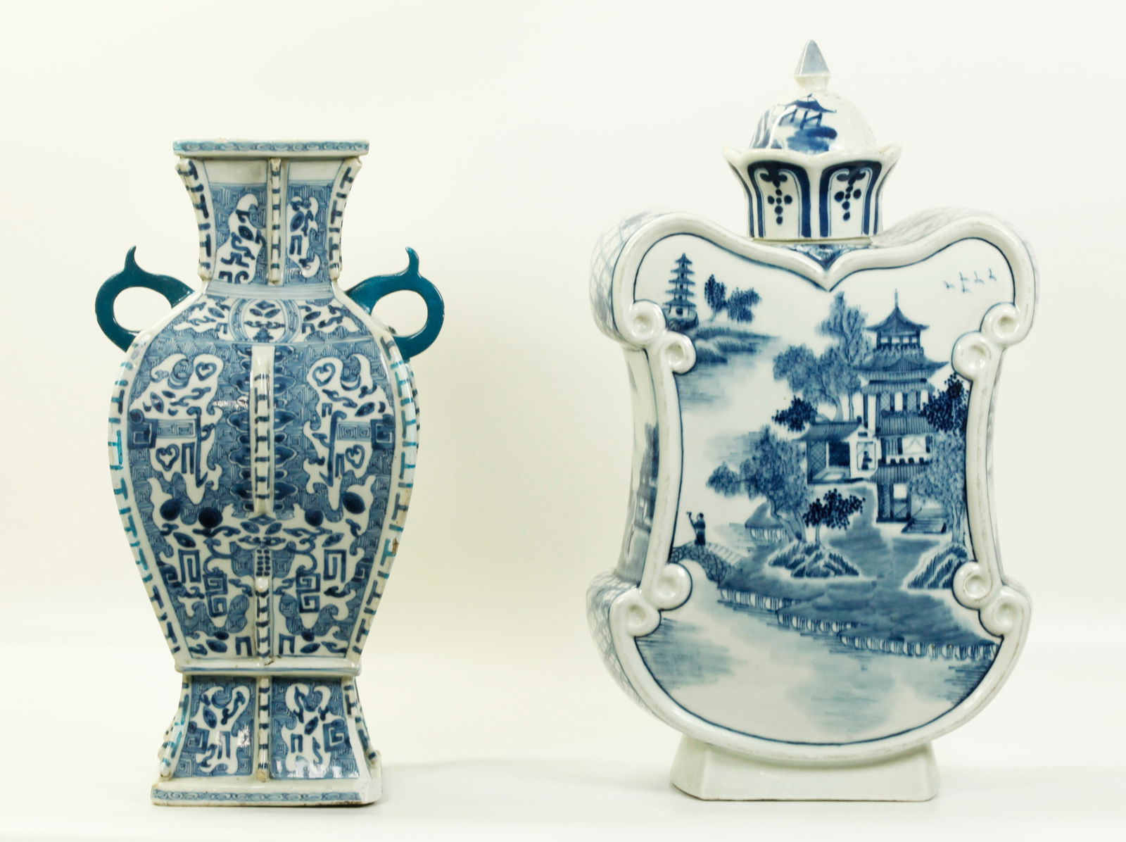 Chinese Qing Blue & White Porcelain Vase & Jar (1 of 7)
