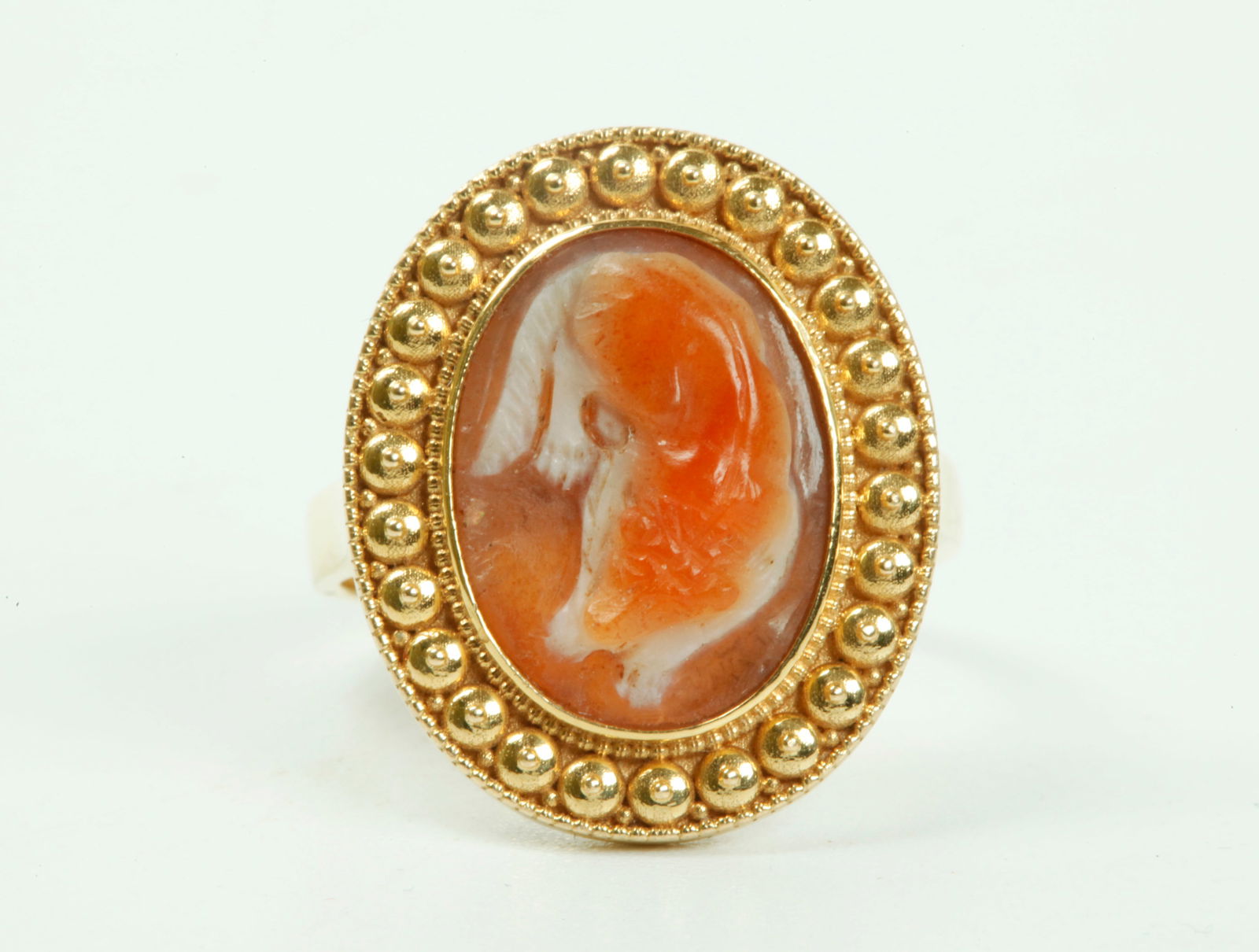Old European 3 Layer Agate Seated Dog in 18K Ring (1 of 5)