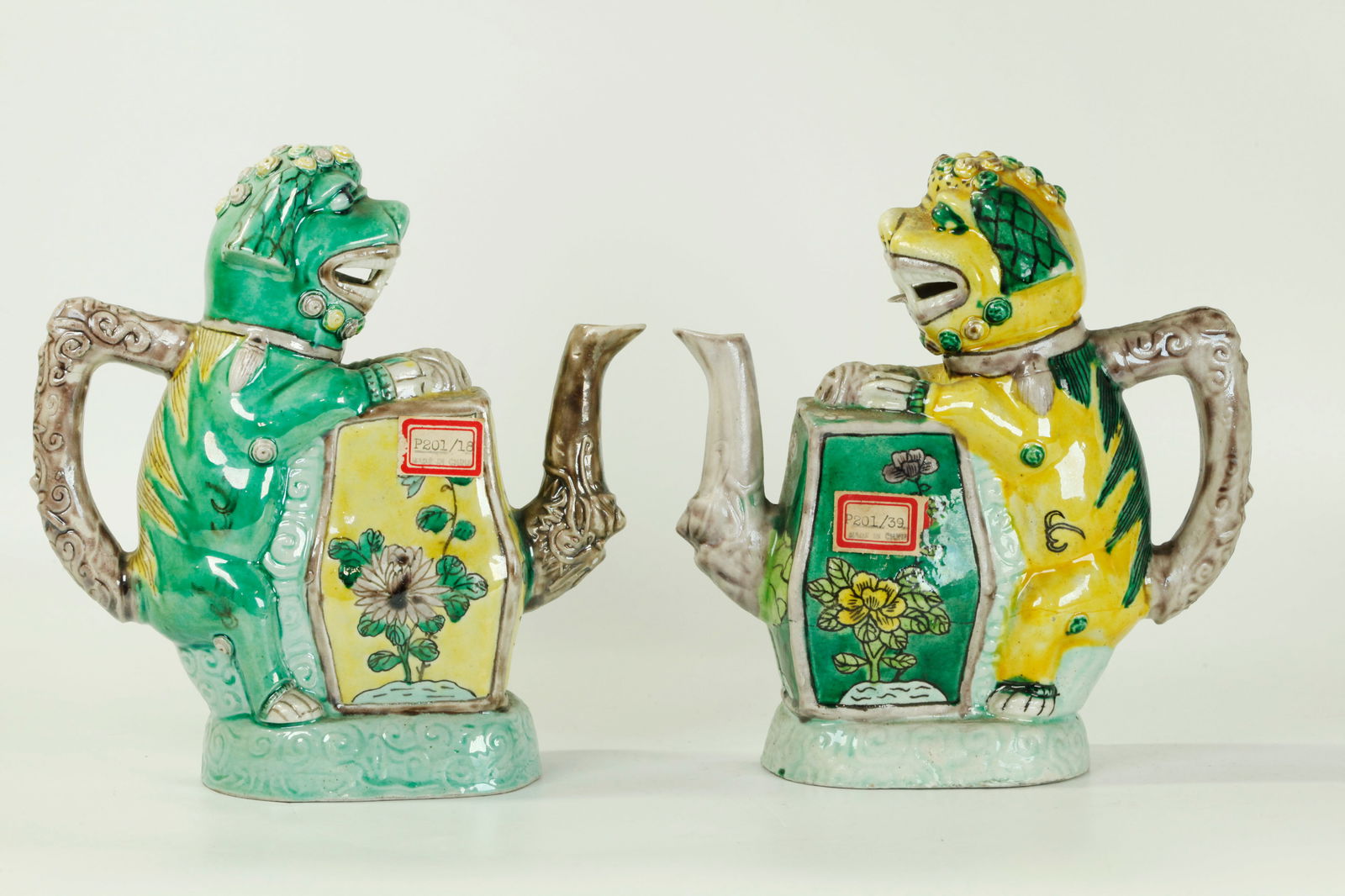 Pr Chinese Qing Porcelain Fu Dog Puzzle Teapots (1 of 7)