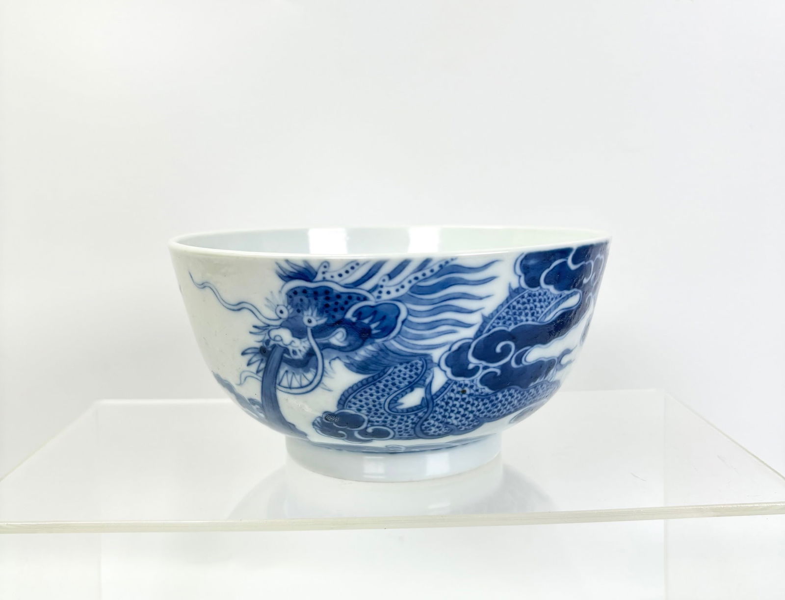 Fine Chinese 19th C "Bleu de Hue" Porcelain Bowl (1 of 7)