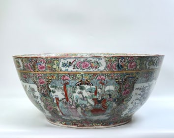 XL Chinese 19C Rose Mandarin Porcelain Punch Bowl