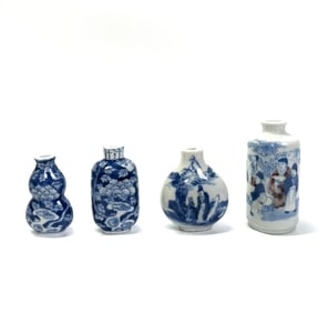 4 Chinese Blue & White Porcelain Snuff Bottles