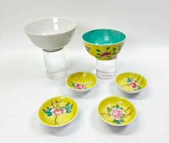 4 Chinese Porcelain Sm Bowls, 2 Rice Bowls