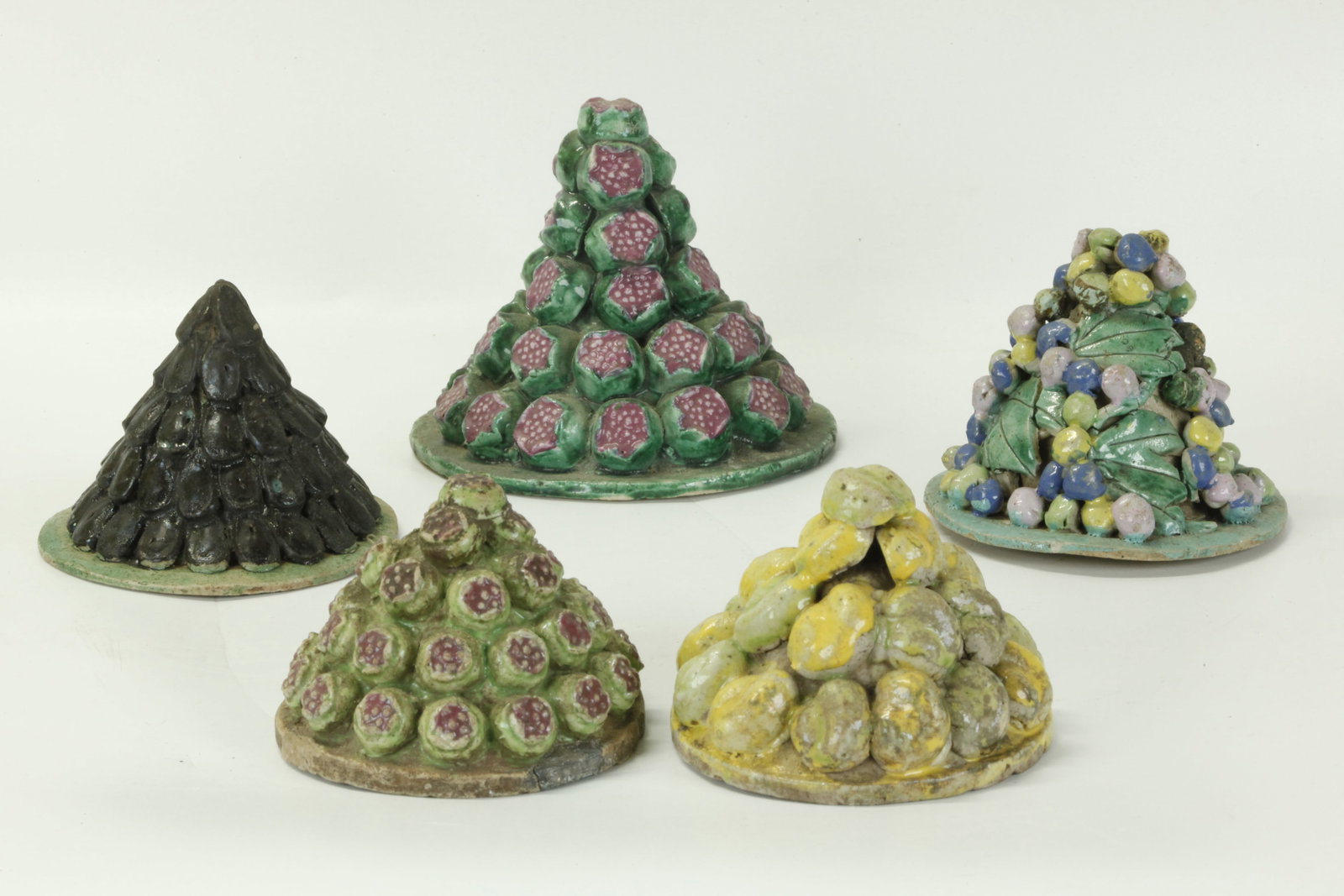 5 Chinese 19th C Altar Fruit Porcelain Pyramids (1 of 6)