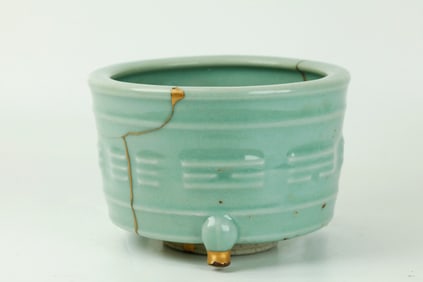 Rare Chinese Song-Yuan Longquan Bagua Censer