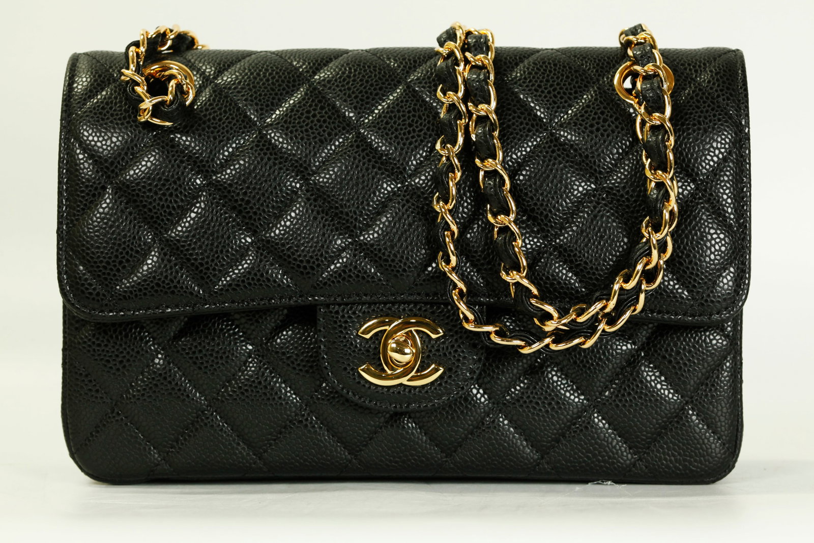Chanel Quilted Flap Shoulder Bag & Gilt Chain (1 of 11)