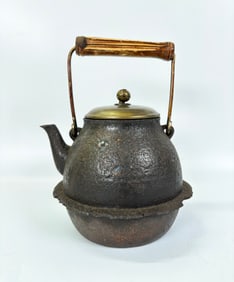 Japanese Cast Iron Tetsubin Teapot