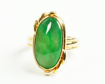 GIA Natural Green Jadeite & Yellow Gold Ring
